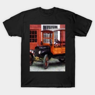 Cars - Model T Station Wagon T-Shirt